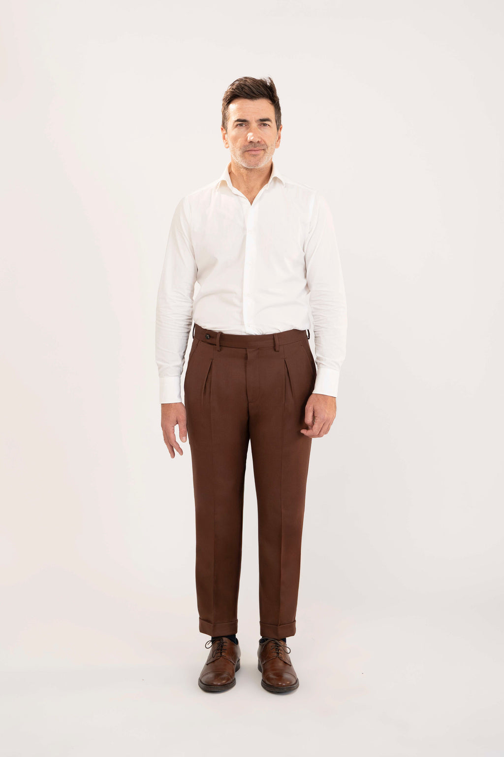 Aragona - Chestnut Brown Pure Wool