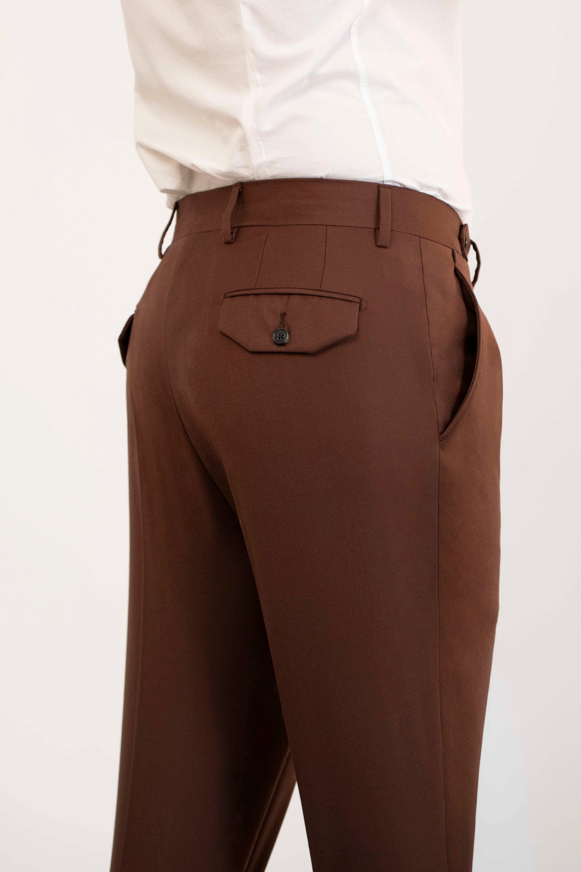 Aragona - Chestnut Brown Pure Wool