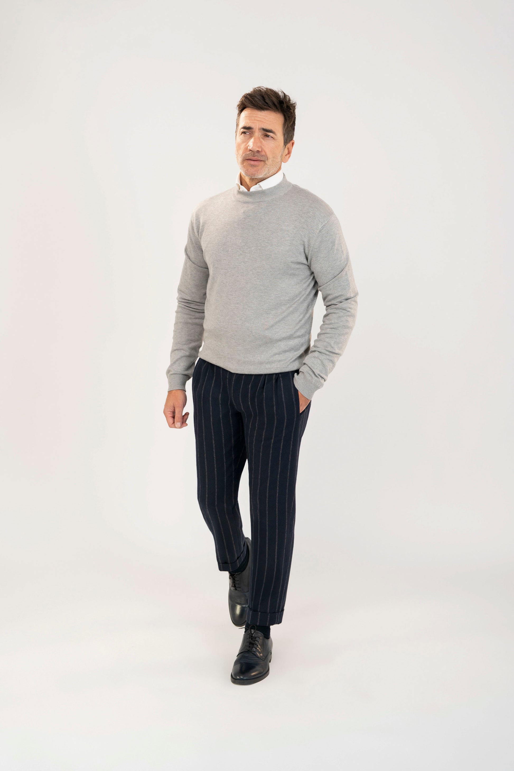 Savoia - Navy Pintstripe Flannel